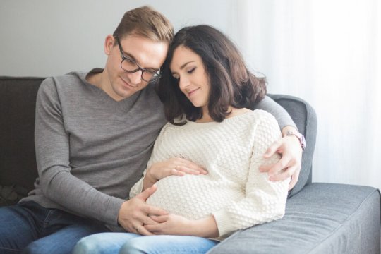 sesja ciążowa lifestyle, sesja ciążowa kiedy, zdjęcia ciążowe cena, fotografia ciążowa Bytom