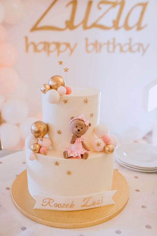 zdjęcie tortu urodzinowego, fotograf na roczek